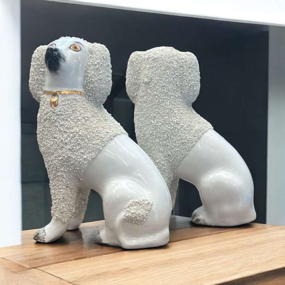 Pair Of Vintage Antique English Staffordshire Poodle Dog Figurines 7 in - Picture 4 of 12